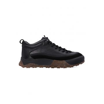 Pantofi sport din piele naturala cu talpa texturata - Negru