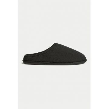 Papuci cu aspect texturat - Negru