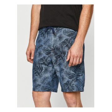Pantaloni scurti cu croiala lejera si model tropical