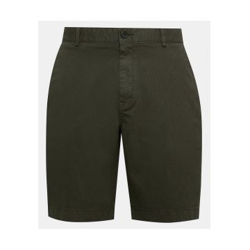 Pantaloni scurti slim fit de raiat -