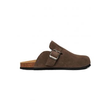 Papuci barbatesti  piele intoarsa - confortabili - maro -