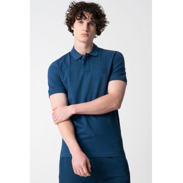 Tricou polo slim fit Passenger - Albastru petrol
