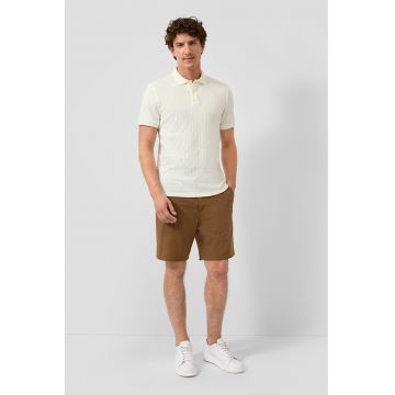 Tricou polo cu fenta cu nasturi - Alb