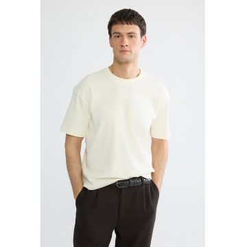 Tricou din bumbac cu decolteu la baza gatului - Crem