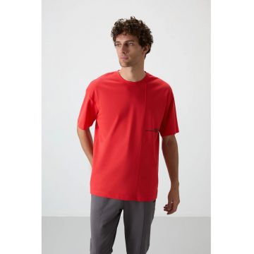Tricou  supradimensionat - rosu - bumbac si poliester - imprimeu pe spate