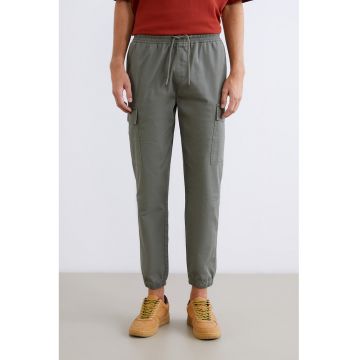 Pantaloni cargo regular fit cu snur de ajustare in talie - Verde stins