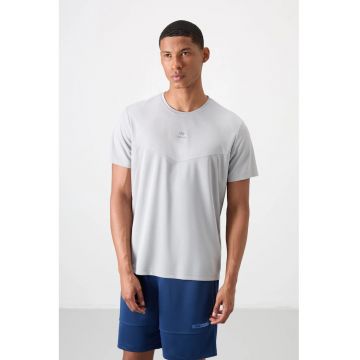 Tricou barbati -  guler rotund - gri deschis - poliester - croiala regular