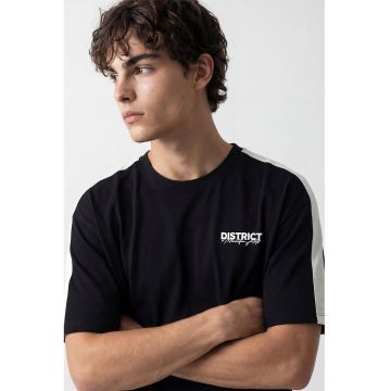 Tricou din amestec de bumbac cu decolteu la baza gatului - Alb/Negru