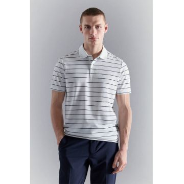 Tricou polo cu croiala regular-fit si dungi - Alb/Albastru ultramarin