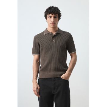 Tricou polo tricotat fin - Maro inchis
