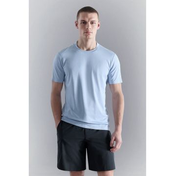 Tricou slim-fit cu material cu tehnologie de termoreglare - - Albastru glaciar