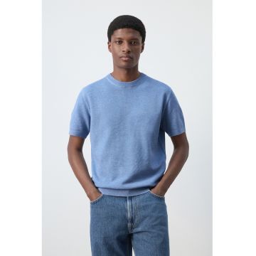 Tricou tricotat fin cu decolteu la baza gatului - Albastru lavanda