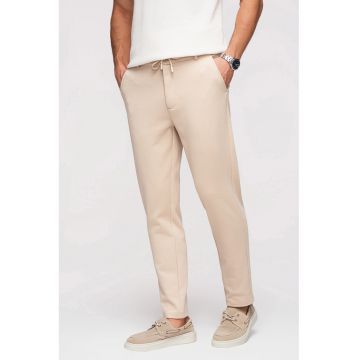 Pantaloni cu croiala conica si snur de ajustare - Bej