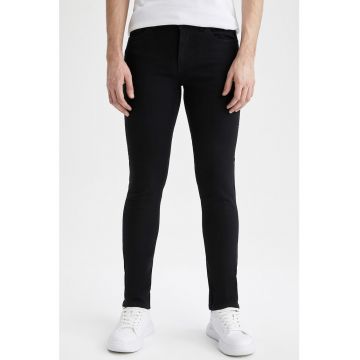 Blugi skinny cu 5 buzunare