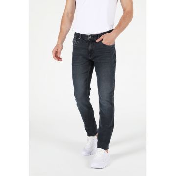 Blugi slim fit cu aspect decolorat Danny