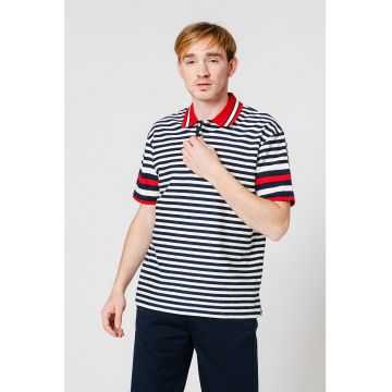 Tricou polo cu model in dungi si maneci cazute