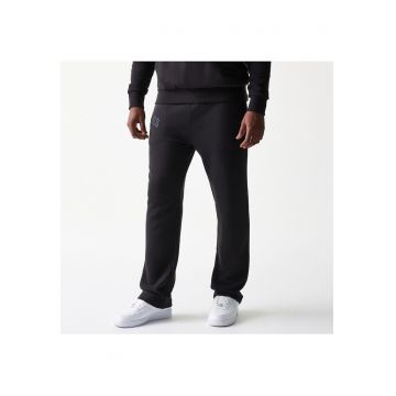 Pantaloni barbati NBA CORE PLUS STRGHT JOGGER -  Bumbac - Negru