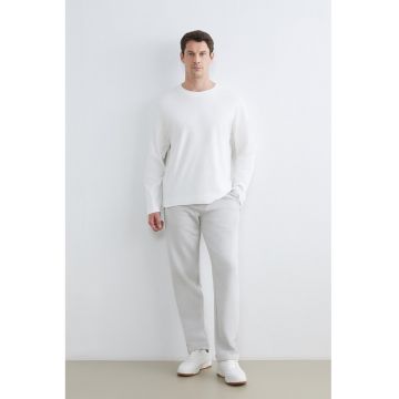 Pantaloni de trening cu croiala dreapta si buzunare cu fermoar - Gri deschis