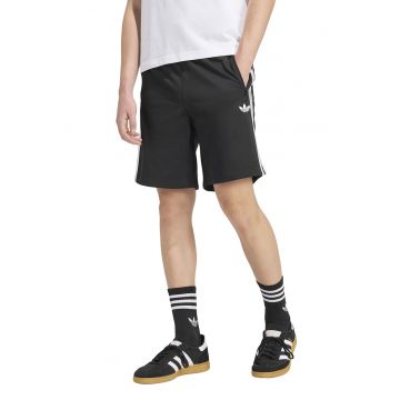 Pantaloni scurti cu talie elastica si benzi contrastante - Alb/Negru