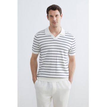 Tricou polo cu model in dungi - Alb/Bleumarin