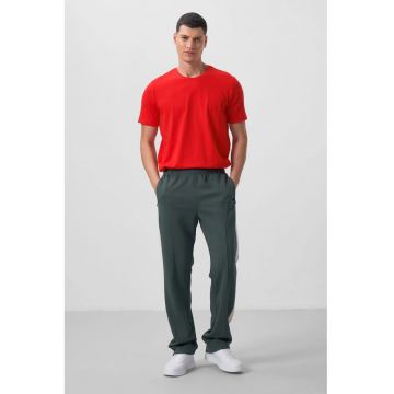 Pantaloni - Barbati - Pantaloni Palazzo TOMMY pentru Barbati cu Blocuri de Culoare - Multicolor -