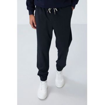 Pantaloni de trening - Barbati - Pantaloni de trening TOMMY din fleece - Regular pentru Negru -