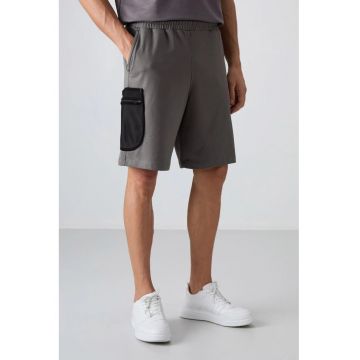 Pantaloni scurti - Barbati - Pantaloni scurti cargo TOMMY cu croiala pentru Gri carbune -