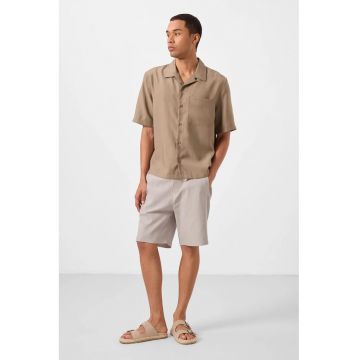 Pantaloni scurti - Barbati - Pantaloni scurti chino tesuti TOMMY pentru barbati - Stone Natural -