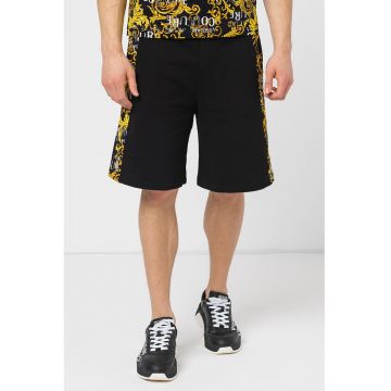Pantaloni scurti cu imprimeu logo si snur