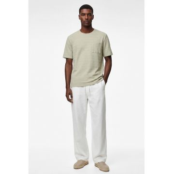 Tricou din bumbac cu decolteu la baza gatului si model uni - Verde deschis