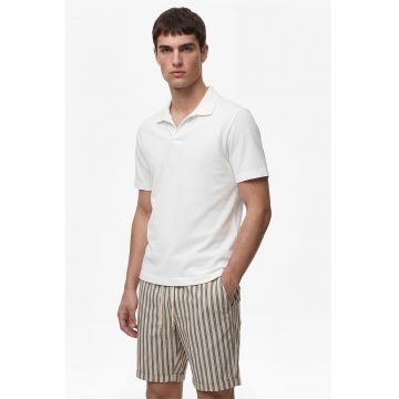 Tricou regular fit cu guler polo - Alb