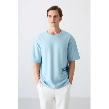 Tricou barbati -  supradimensionat - bumbac si poliester - albastru deschis