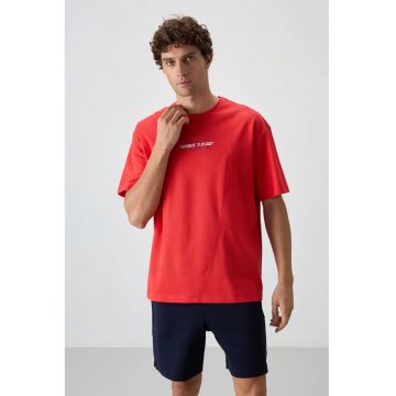 Tricou  supradimensionat elastic rosu din amestec de bumbac