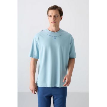 Tricou  supradimensionat - imprimeu pe spate - albastru deschis - bumbac cu poliester si lycra