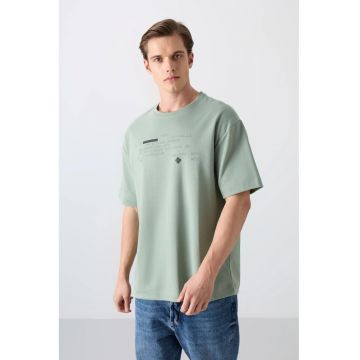 Tricou  supradimensionat - imprimeu pe spate - verde salvie - bumbac si poliester