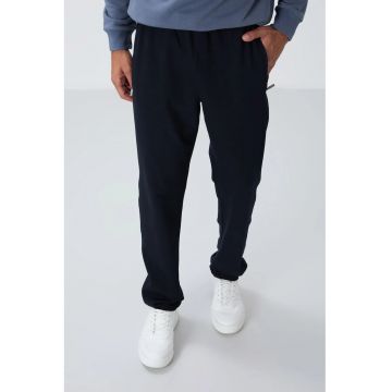 Pantaloni de trening - Barbati - Pantaloni de trening TOMMY pentru barbati - croiala Negru -