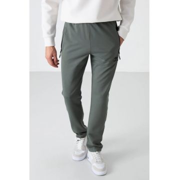 Pantaloni de trening - Barbati - Pantaloni de trening TOMMY pentru barbati - croiala Verde Kaki -