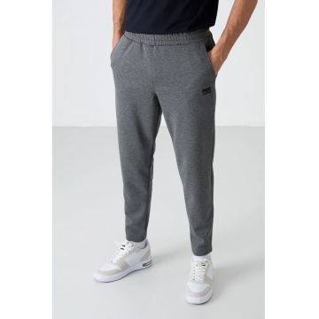 Pantaloni de trening - Barbati - Pantaloni de trening TOMMY pentru barbati din croiala regular - Gri carbune -