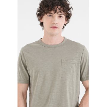 Tricou cu buzunar pe piept - Verde deschis