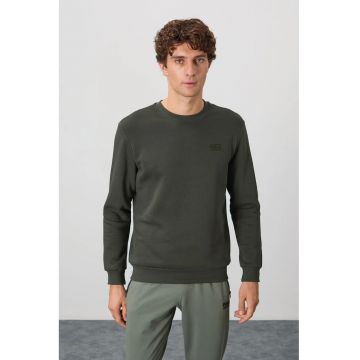 Hanorac  barbati - regular fit - verde olive - bumbac si poliester - fara inchidere