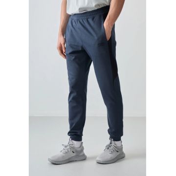 Pantaloni de trening - Barbati - Pantaloni de trening TOMMY din fleece - croiala regular - Barbati - Albastru