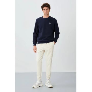 Pantaloni de trening - Barbati - Pantaloni de trening TOMMY pentru barbati - Regular Fit - din fleece - Cream Natural -