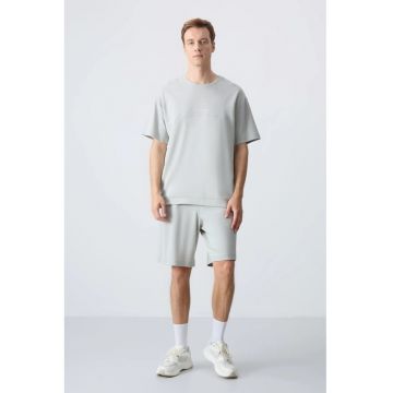 Set Tricou si Pantaloni Scurti  Barbati - Gri deschis - Amestec de Bumbac