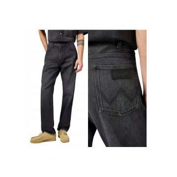 Blugi Dla Barbati -  Marimea 36/34 - Negru - Frontier - Croiala Regular Fit - Model Drept Regular - Talie Medie - Fermoar