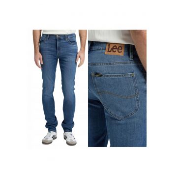 Pantaloni Barbati -  Marimea 32/32 - Albastru - Luke - Croiala Slim Fit - Model Conic Ajustat - Talie Medie Regulara - Fermoar