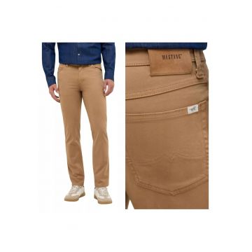 Pantaloni Din Bumbac -  Marimea 34/32 - Bej - Tramper Straight - Compozitie 97% Bumbac - 3% Elastan - Croiala Straight Fit - 5 Buzunare