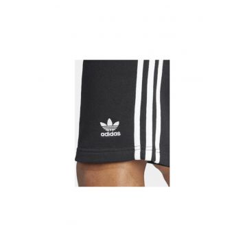Pantaloni scurti de fitness cu imprimeu logo si buzunare laterale - Negru