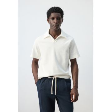Trico polo cu aspect texturat - Alb