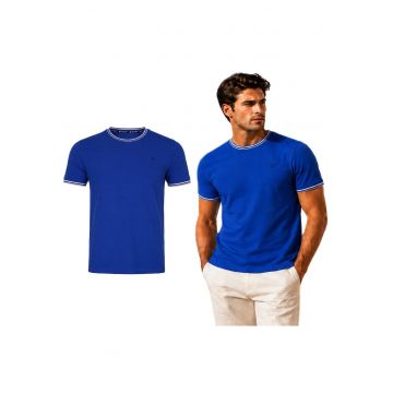 Tricou cu detalii contrastante si logo brodat
