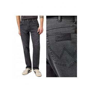 Blugi Barbati -  Texas Slim - W32-L34 USA - Negru - Bumbac - Design Clasic Casual - Ideal Pentru Uz Zilnic - Material Premium Confortabil - Aspect Denim Modern - 5 Buzunare - Fermoar